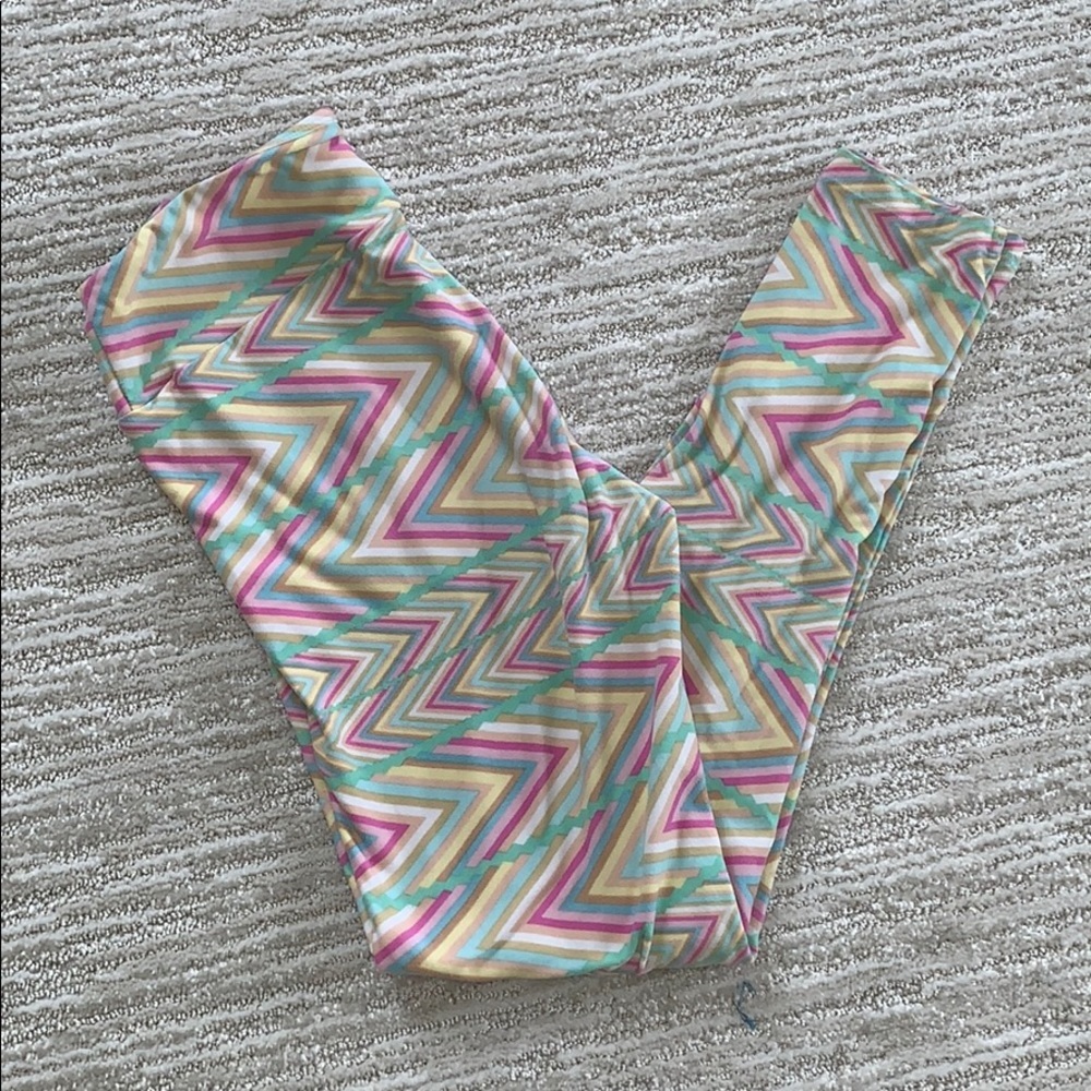 Lularoe chevron legging - Picture 1 of 1